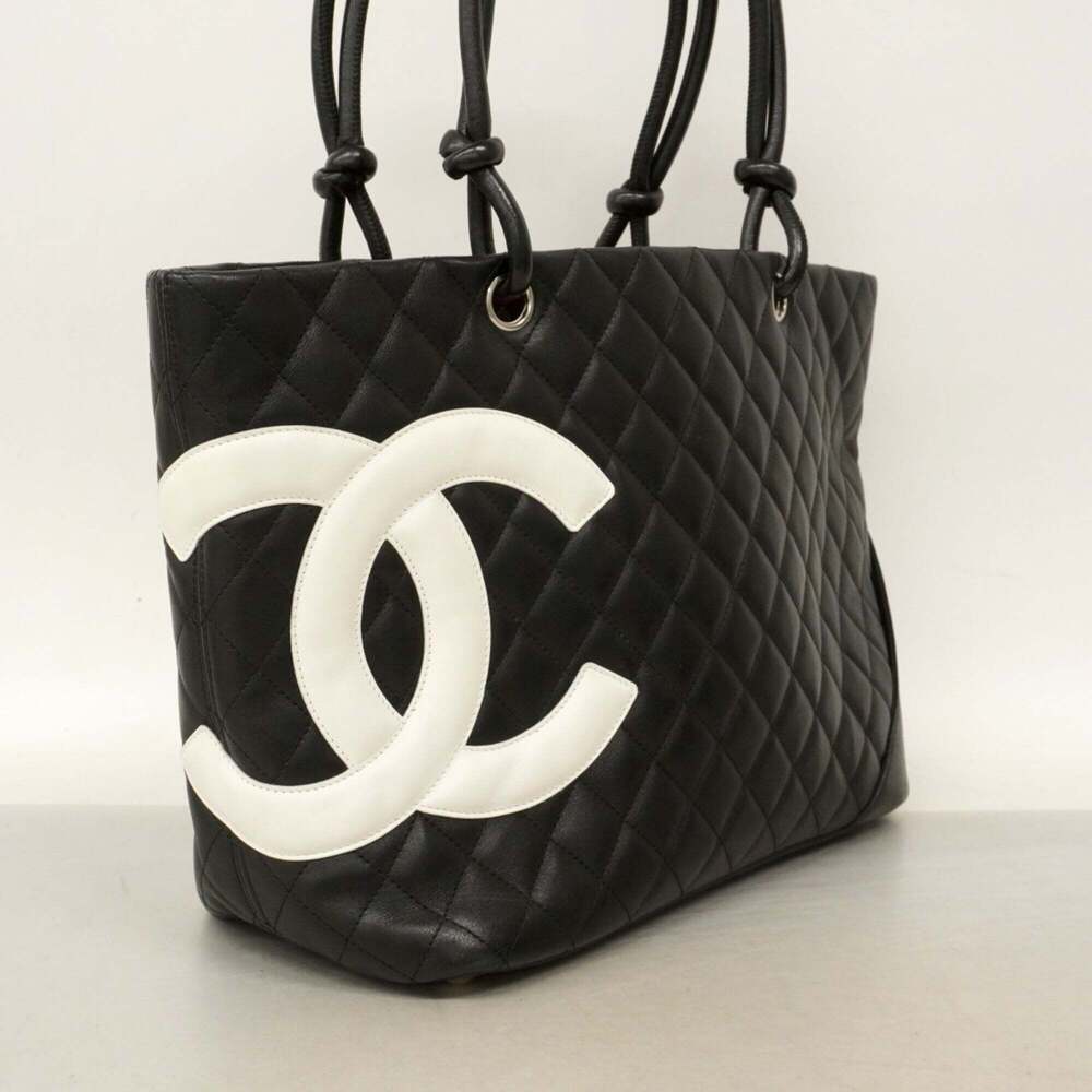 CHANEL Black Lambskin Leather Tote Bag - Picture 2 of 13